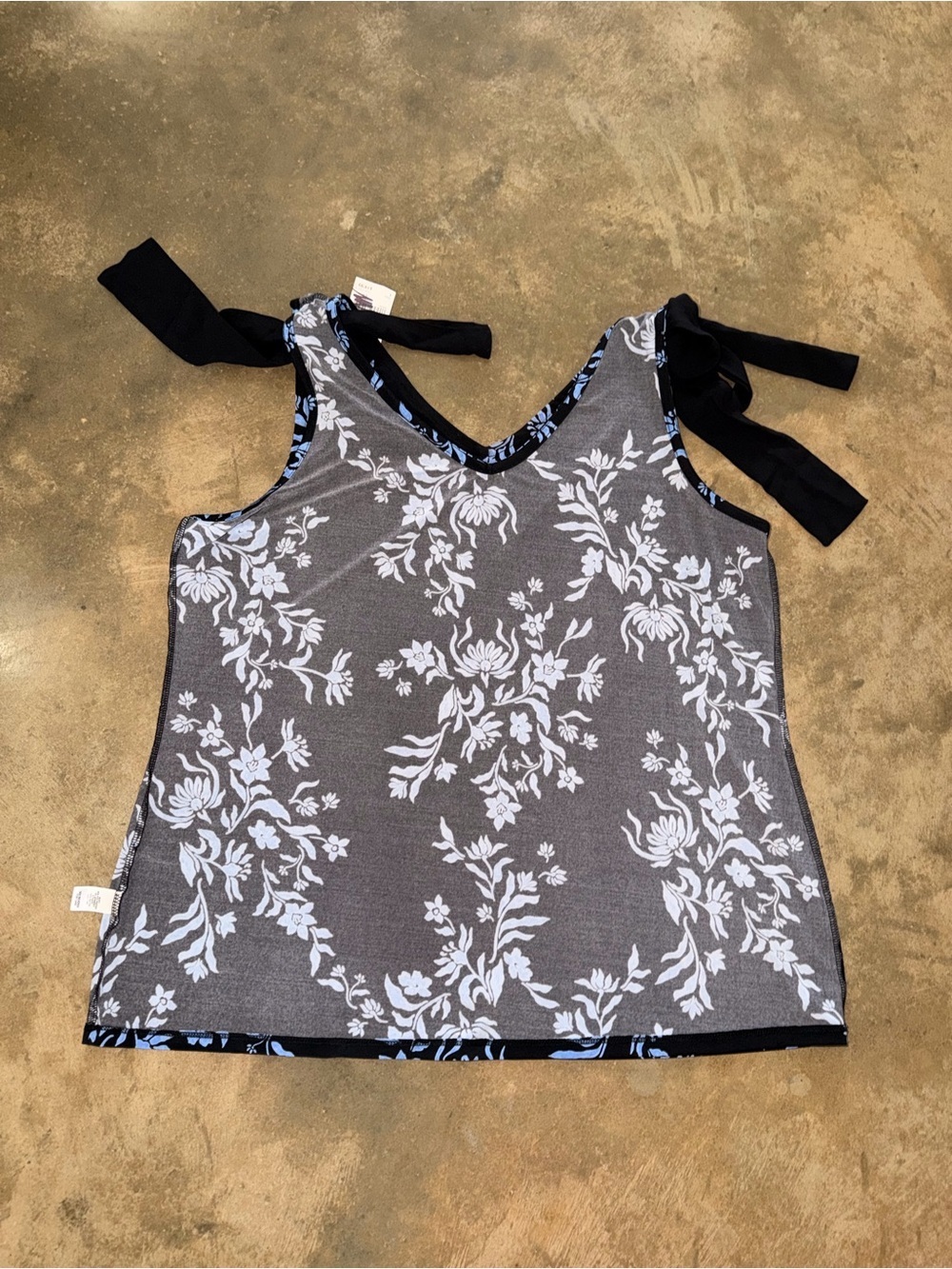 Cato Floral Tie Shoulder Tank Top NWT Black Blue Sleeveless Large - Picture 5 of 10